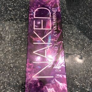 Urban decay Ultra Violet pallet